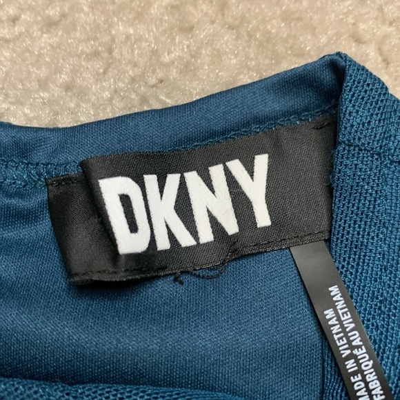 DKNY Women Long Sleeve Ruched Top Blouse Aqua blue green Medium - Picture 5 of 6